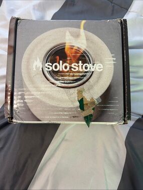 NWT  Solo Stove Fire Pit Stove - Gray
